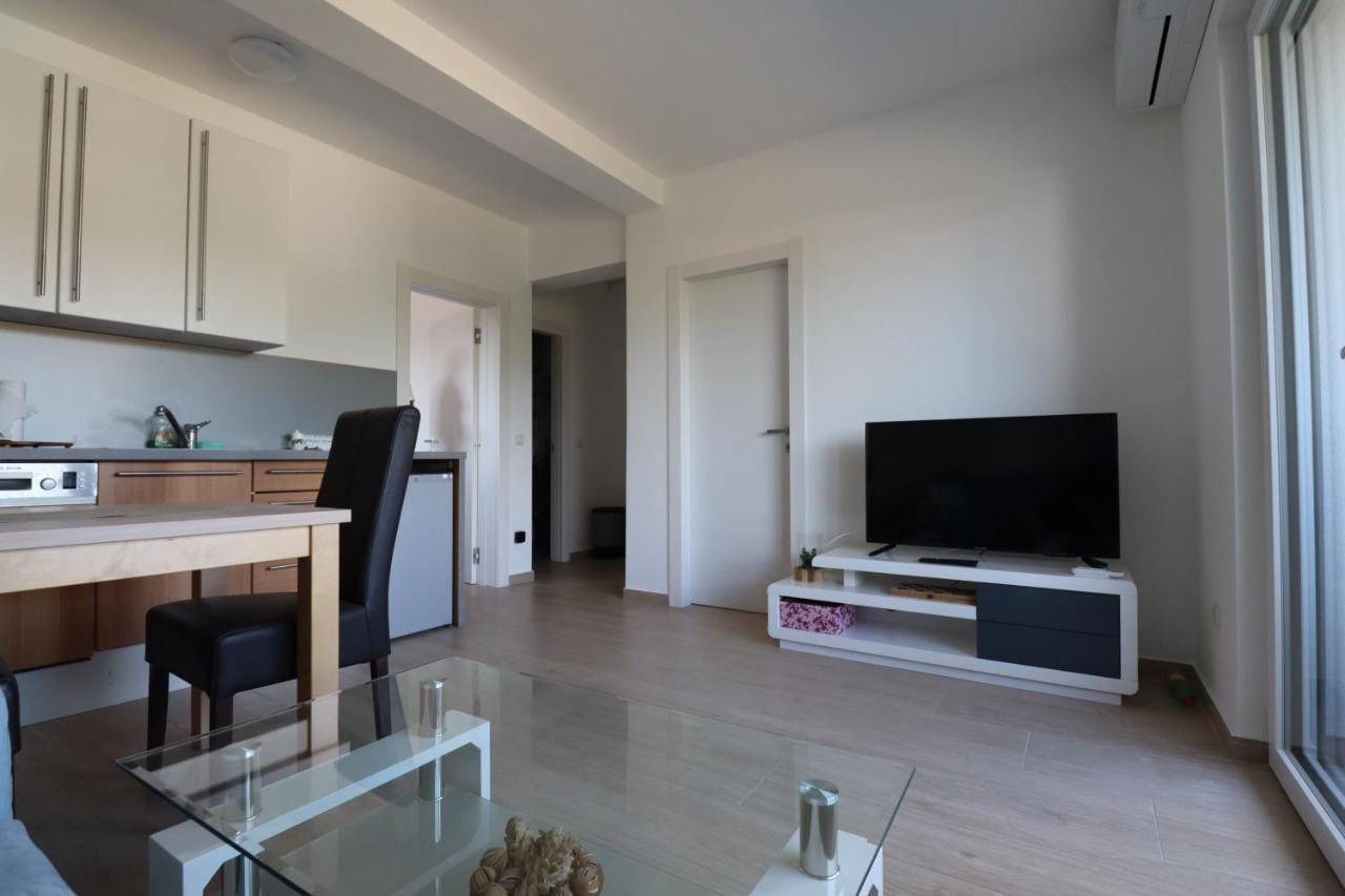 Medulin - Dani Apartment Buitenkant foto